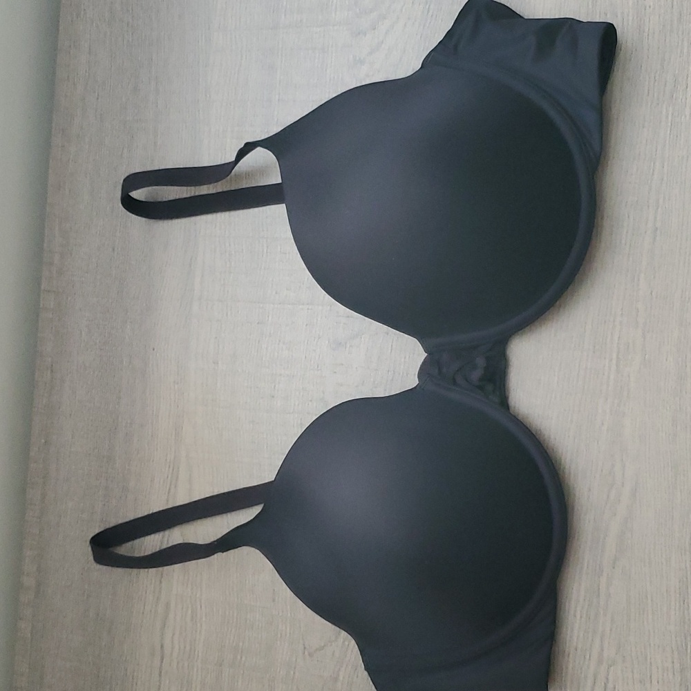 Maidenform Black Dreamwire Push Up Underwire Bra Size 40 B